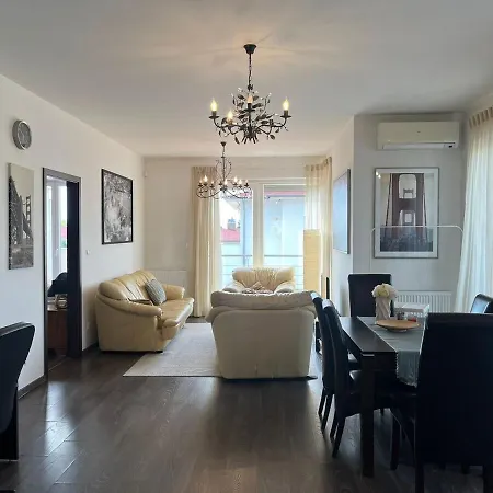 Golden Shore Retreat Apartment Siofok